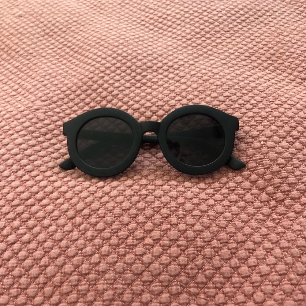 Urban outfitters sunglasses